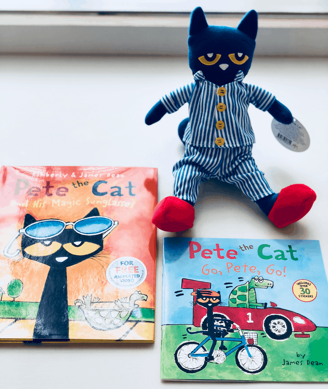 Amazon Prime’s “Pete the Cat” is LIVE today & Pete the Cat Prize Pack ...